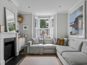 Elegant big House in Wandsworth, Close to Clapham, London